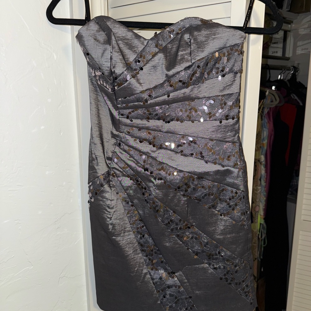 Jessica McClintock gun metal grey mini sequin strapless dress